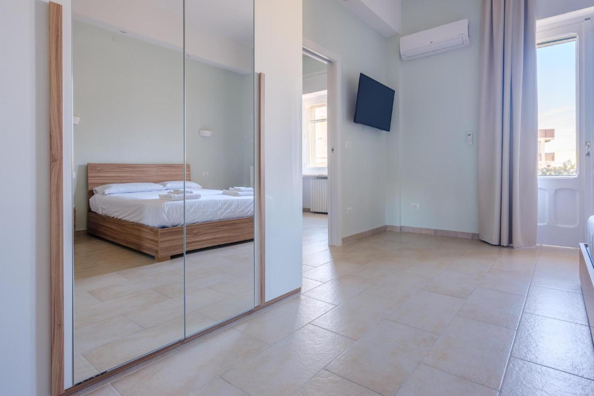 Villa Reale Flats Lecce Exterior foto